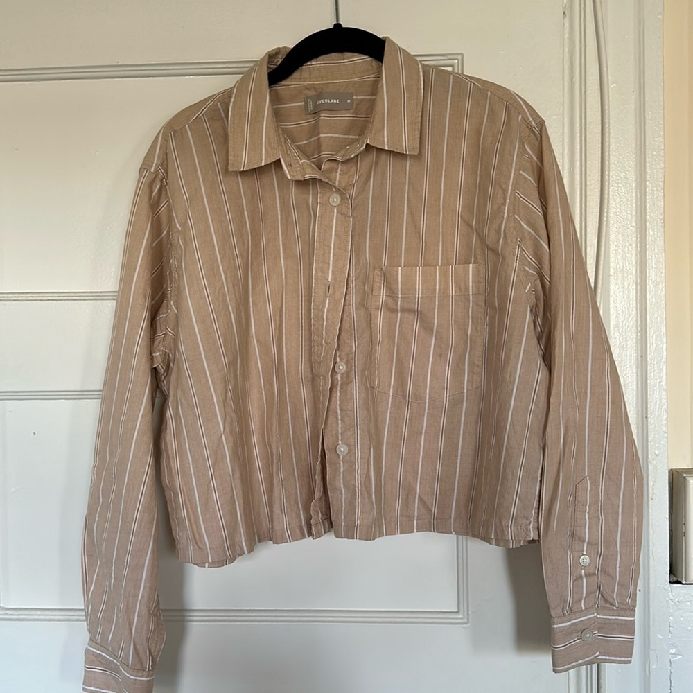 SOLD Everlane The Way-Short Shirt size M